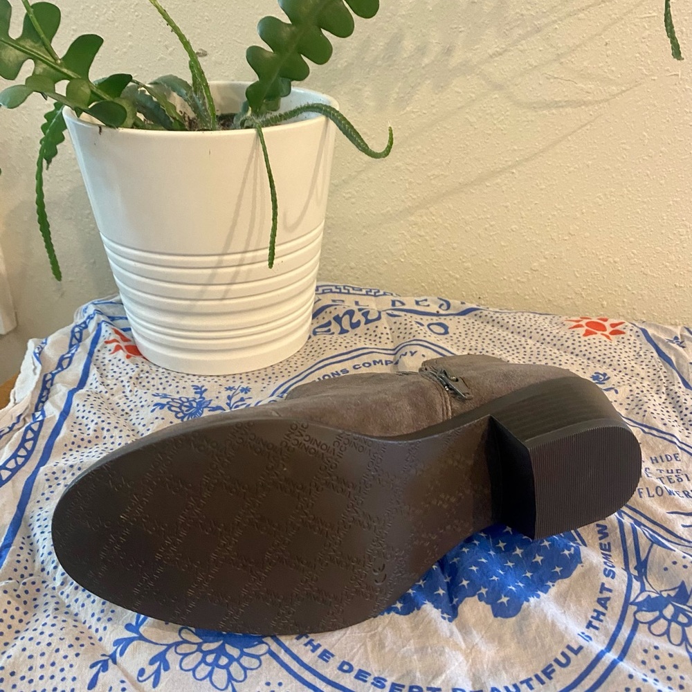 Vionic Ankle Booties - Picture 3 of 3